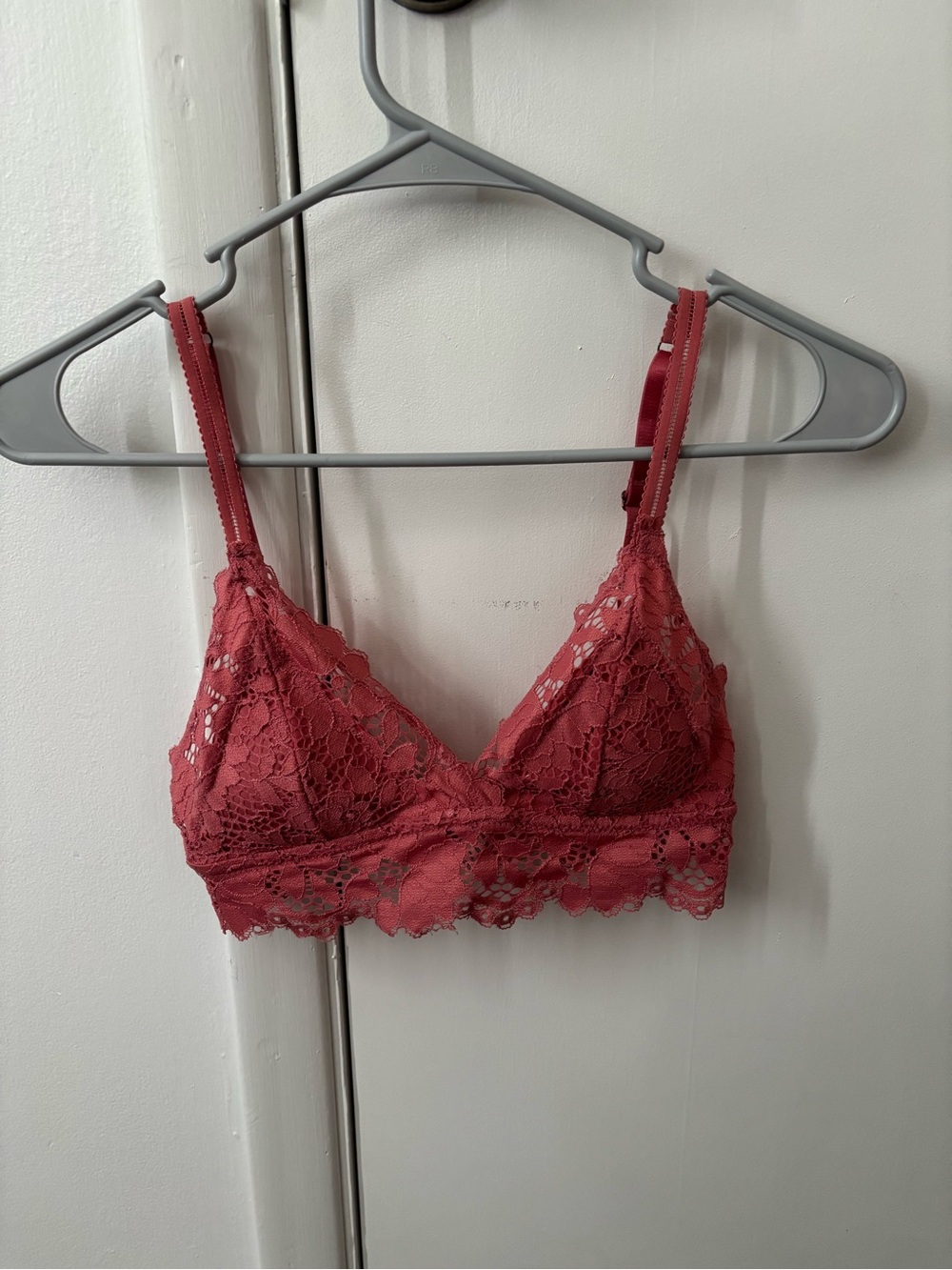 Marilyn Monroe Lace Bralette - Rose